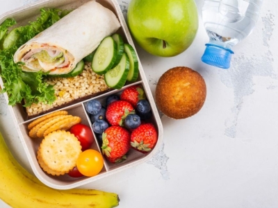 Zurück in die Schule und gesunde Snacks: Optimieren Sie Ihren Kühlschrank 